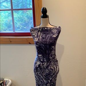 Very cool slinky form fitting dress